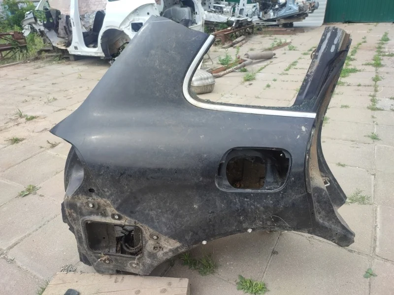 Крыло (четверть) VW Touareg 2 2010-2018 7P