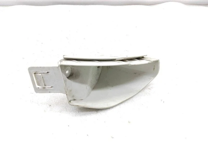 Крепление бампера Ford Kuga 2011