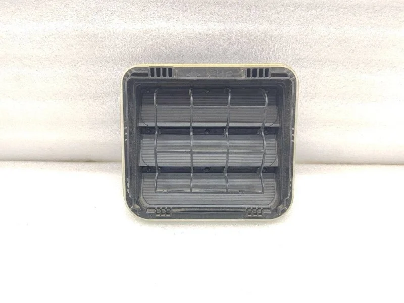 Решетка вентиляционная Kia Sportage 2018 4