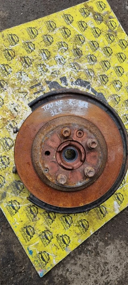 Кулак поворотный задний правый для VW Touareg 2