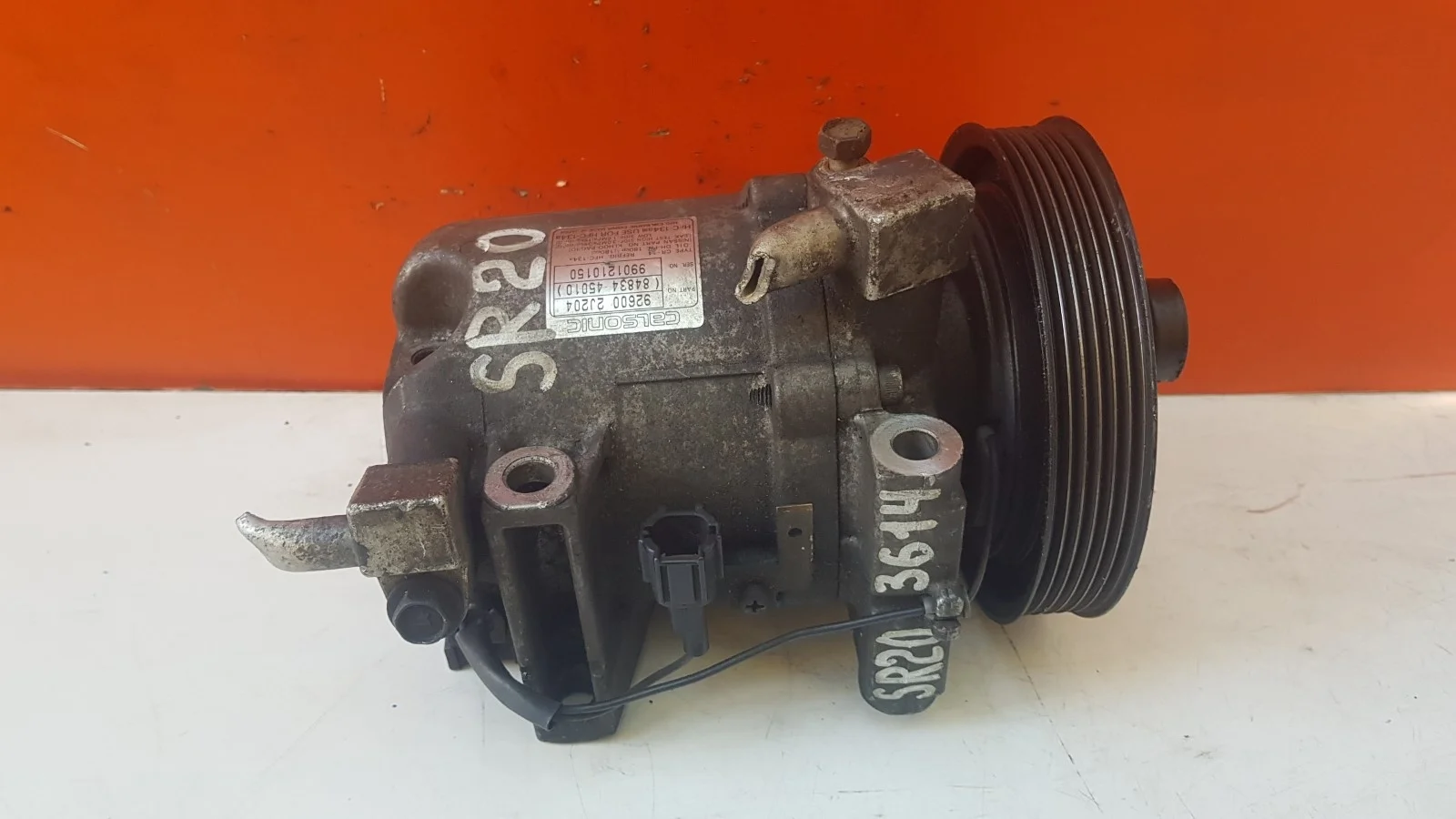 компрессор кондиционера NISSAN AVENIR 1, W10   НИССАН   АВЕНИР   ЕКСПЕРТ   EXPERT    926002j204 1990-1999 (контрактная запчасть)