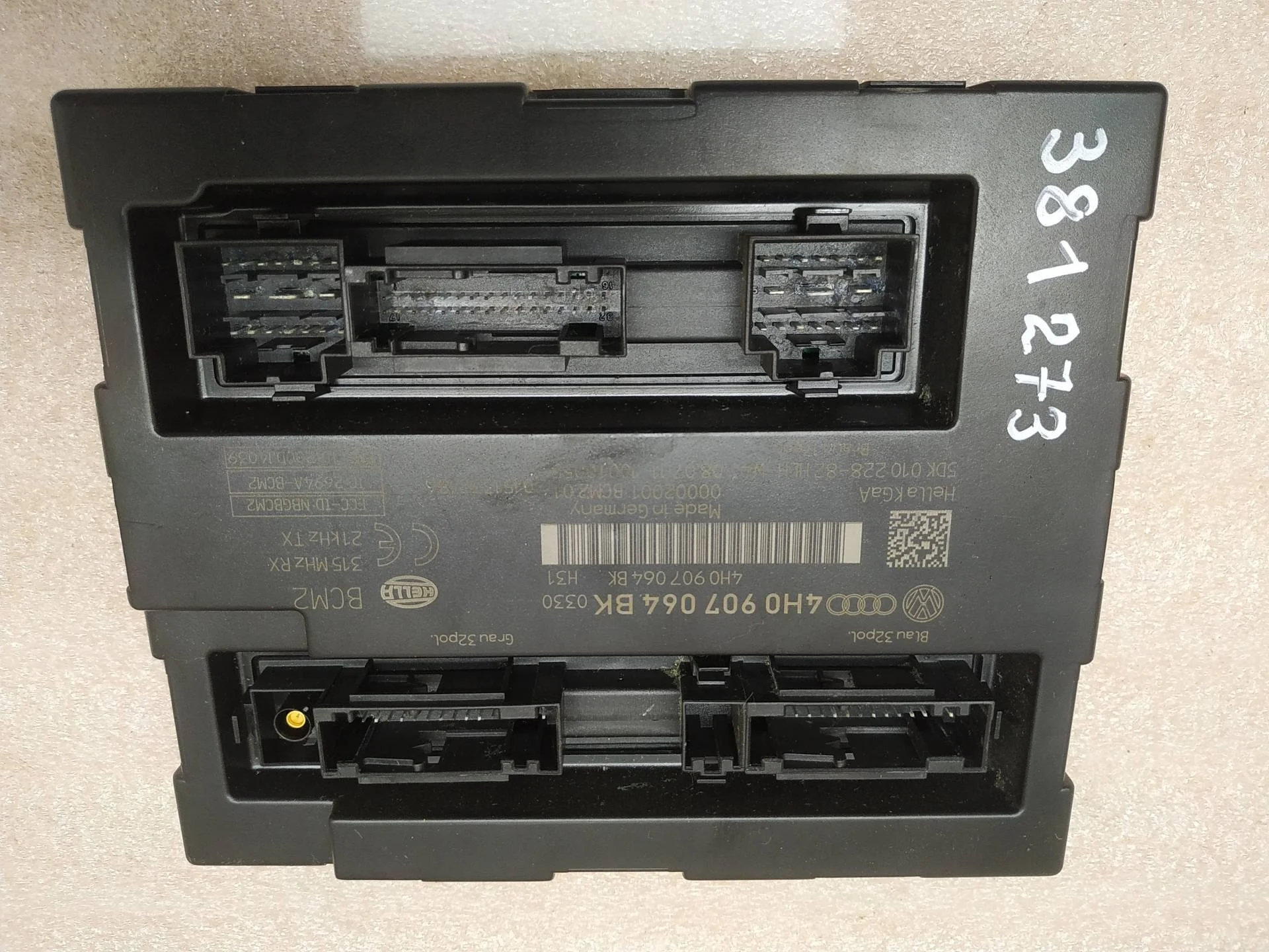 блок комфорта Volkswagen Touareg 2 7P6 2012