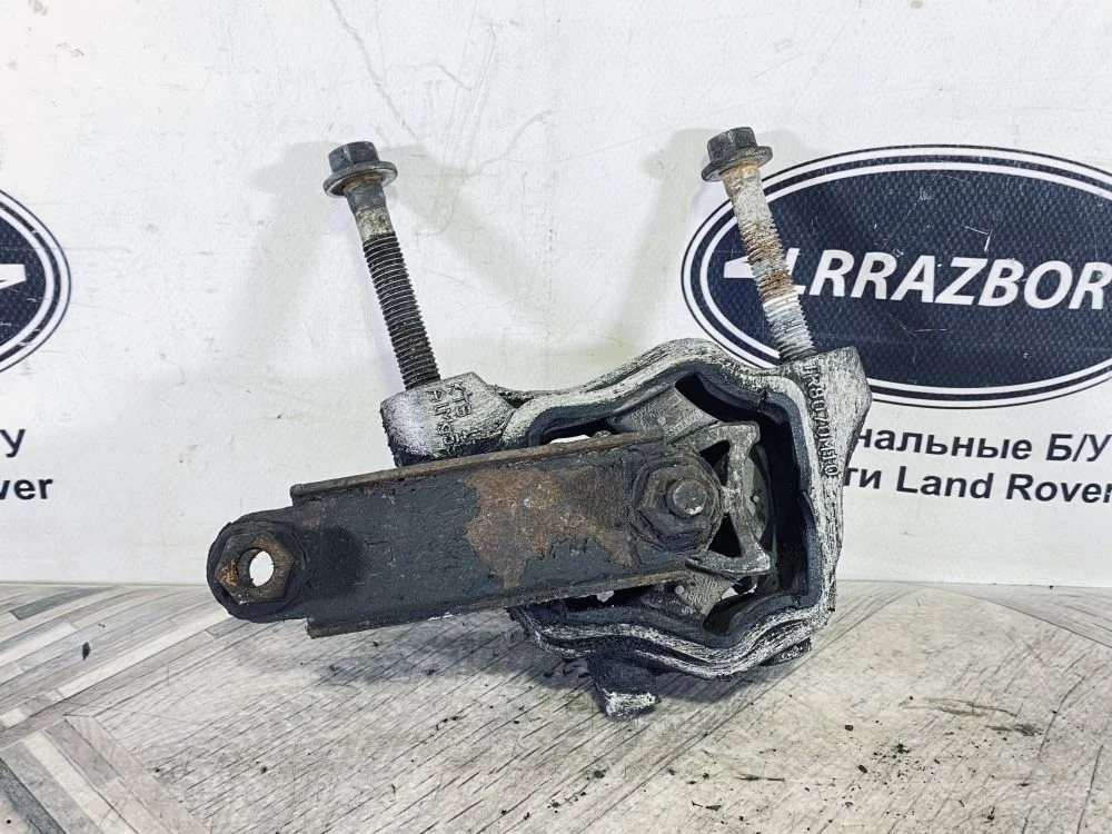 Подушка двигателя нижняя Land Rover Freelander 2