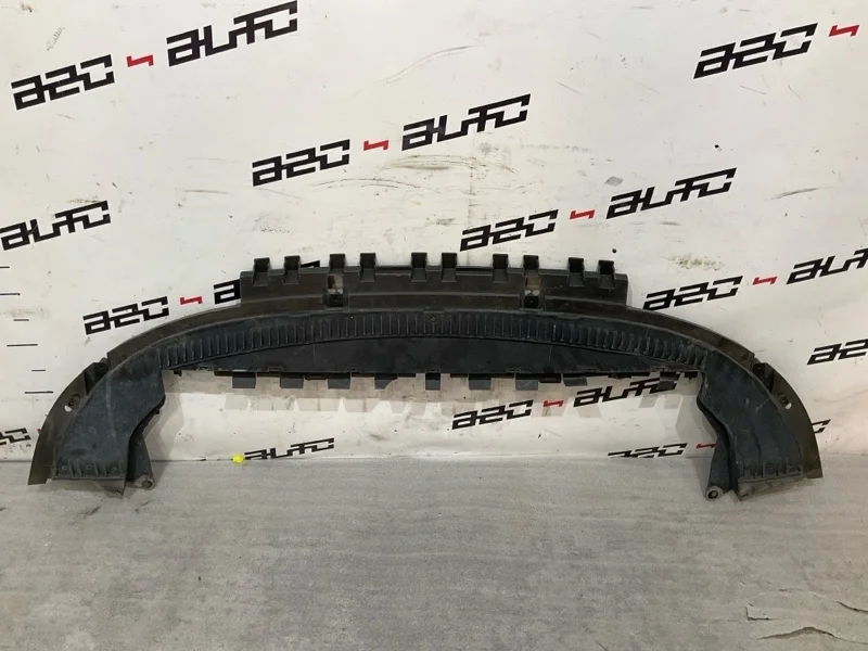 Пыльник бампера Volvo V50 30744925, передний