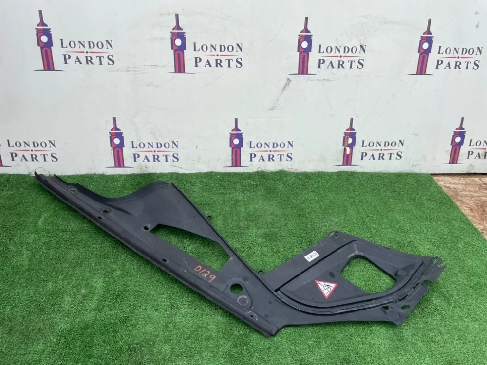 Накладка телевизор BMW F10