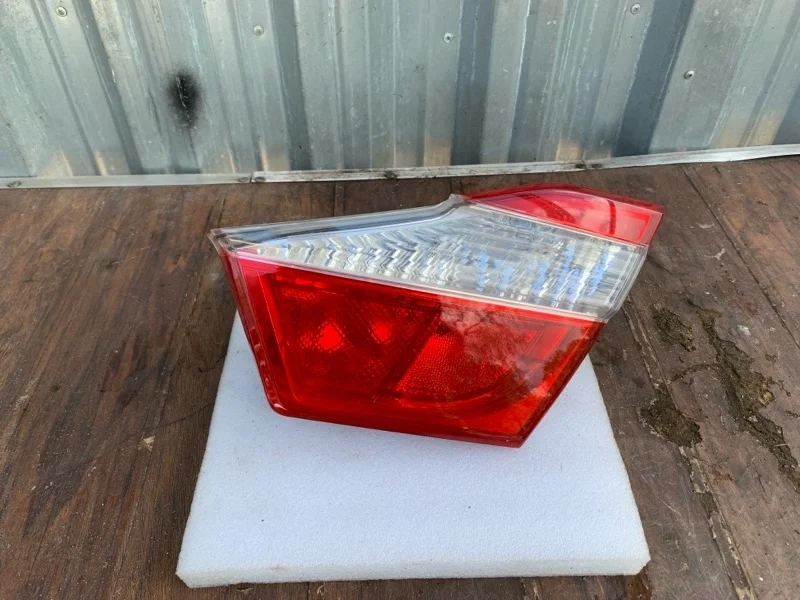 Фонарь Toyota Camry 2011-2014 50