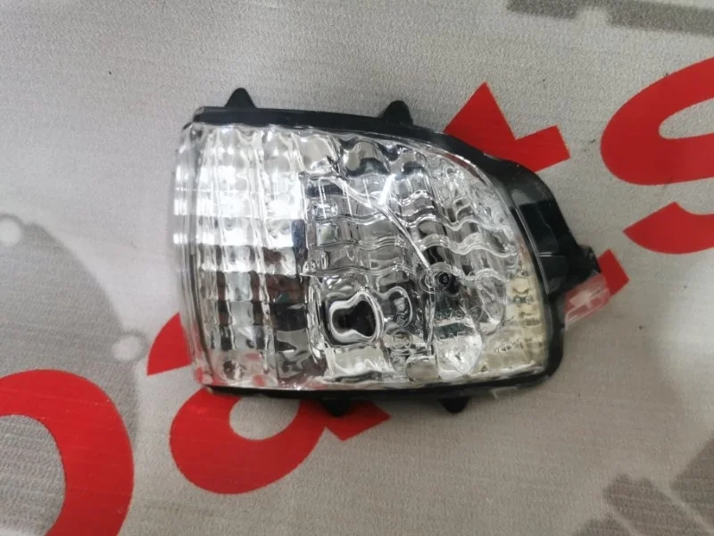 Поворотник зеркало VOLVO XC90