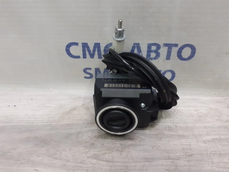 Замок зажигания Mercedes-Benz E-Class 2009 A2075450308 C207