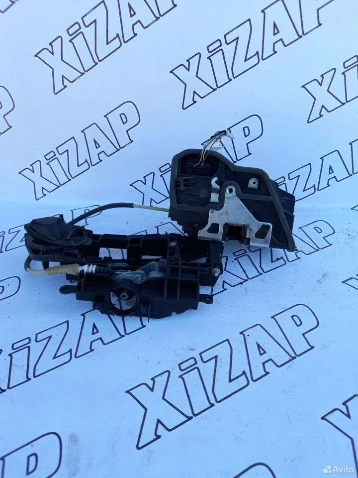 Замок задний правый bmw 5 f10