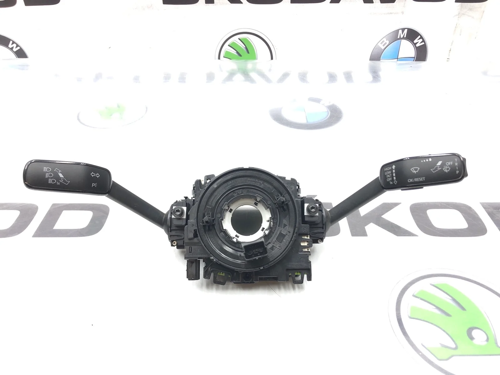 Подрулевой переключатель Skoda Octavia 2017 5Q0953502MIGI A7 (5E) 1.6 CWVA