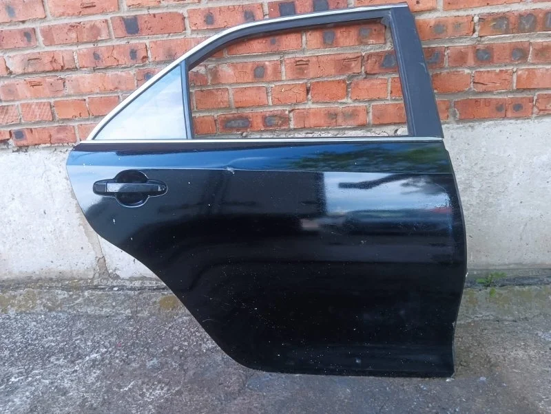 Дверь задняя правая Toyota Camry V50/V55 2ARFE