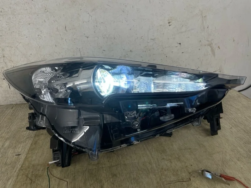 Фара MAZDA CX-5 2017- 2018 2019 2020 2021 2022 2023 KF