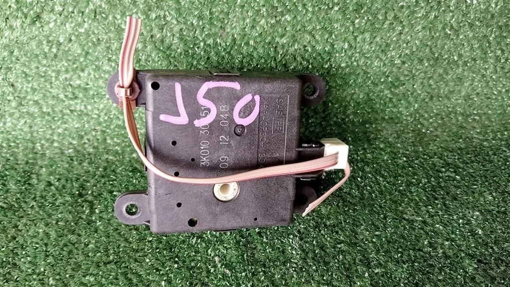 Б.у. сервопривод заслонки печки INFINITI QX50 J50 INFINITI QX50 J50
