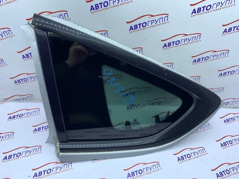 Стекло кузовное BMW 530D 2010 F07