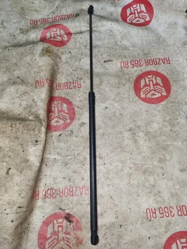 Амортизатор капота Volkswagen Passat B6 2007 3C5