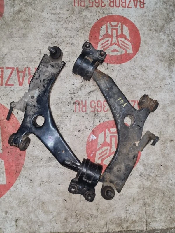 Комплект рычагов Volvo s40 2005 СЕДАН