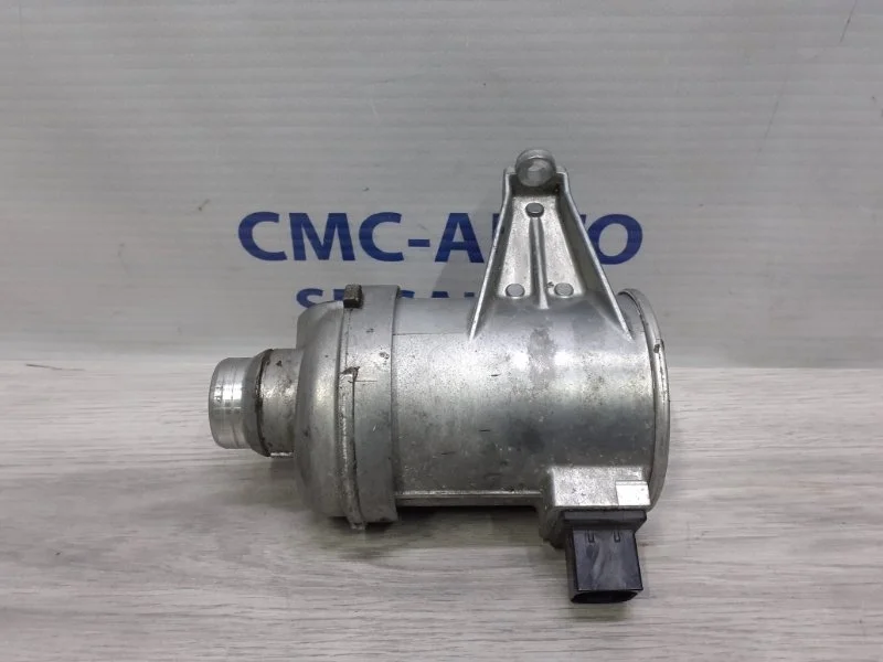 Помпа системы охлаждения Volvo V90 2017 31368715 V90 2.0