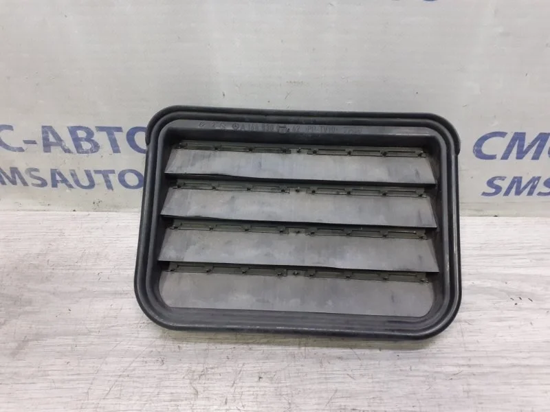 Решетка вентиляционная Mercedes-Benz Ml A1648300442 W164 3.5, правая