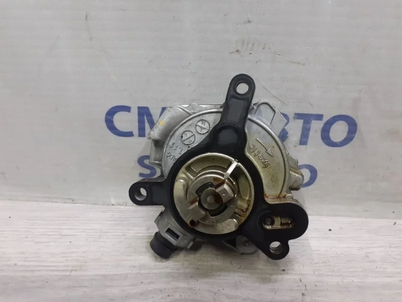 Вакуумный насос Volvo Xc60 31316688 ХС60 2.5