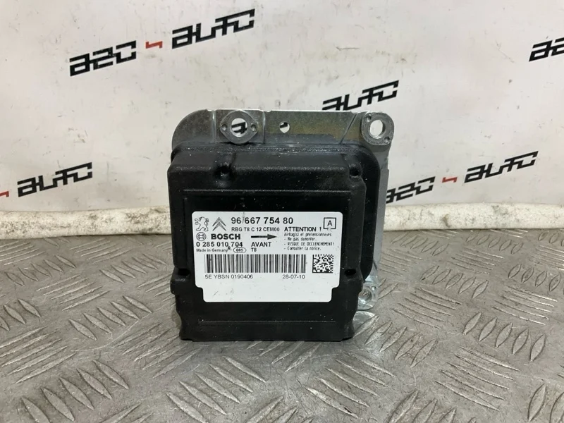 Блок управления аирбаг Peugeot 3008 2011 9666775480 1