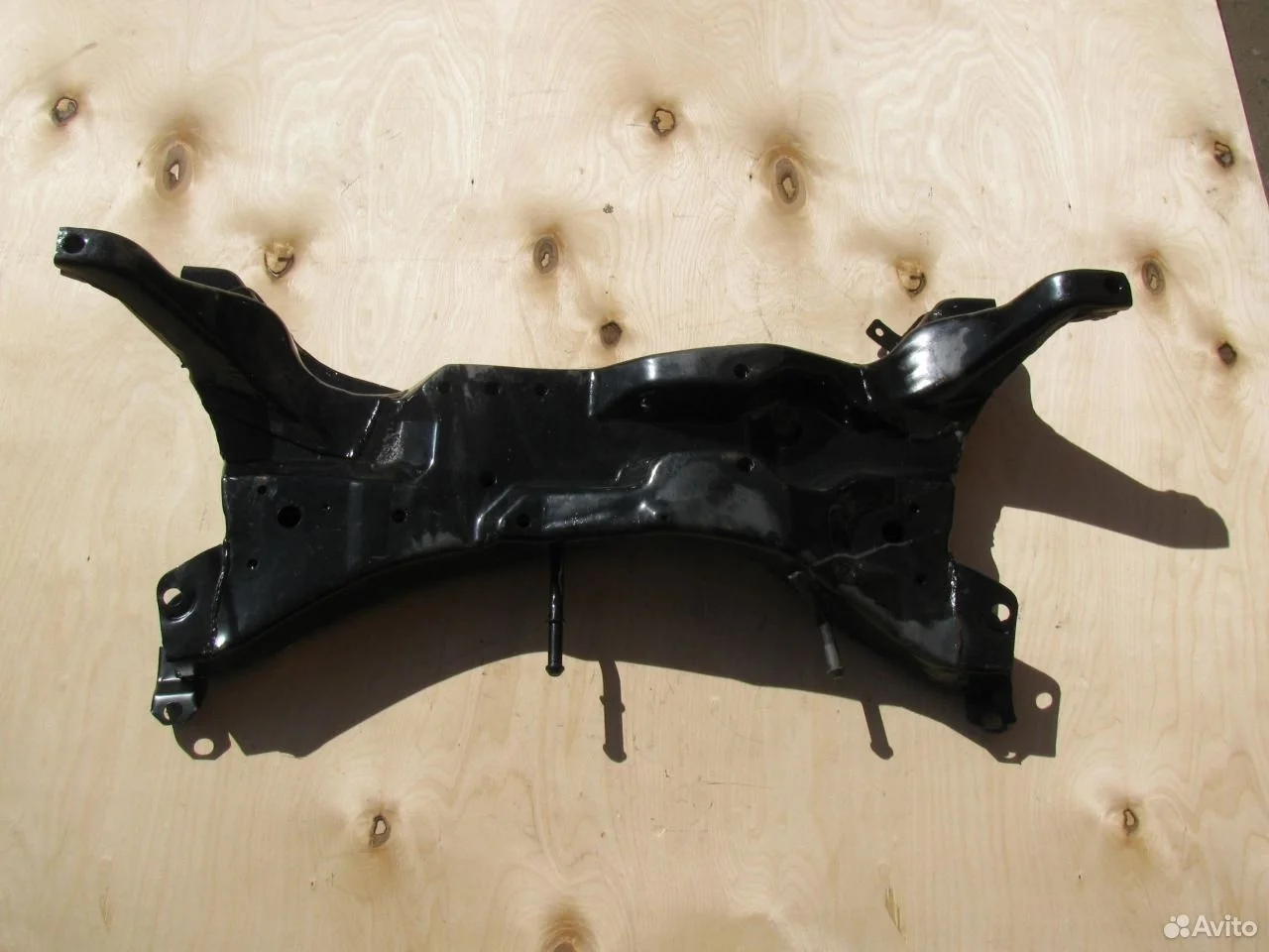 Передний подрамник mitsubishi lancer 9 outlander 1