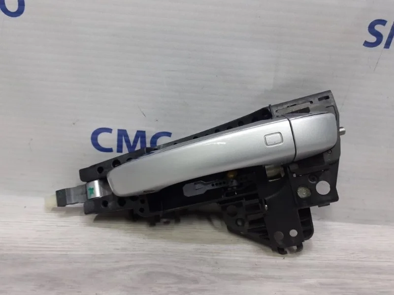 Ручка двери наружная Audi A8 2010 4H0837205BGRU D4 3.0 CGW, левая