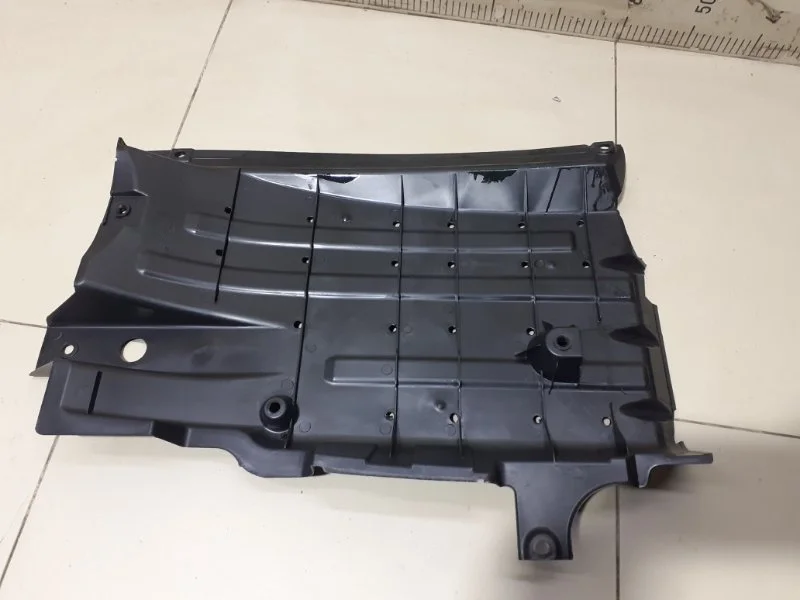 Защита антигравийная правая Hyundai Ix35