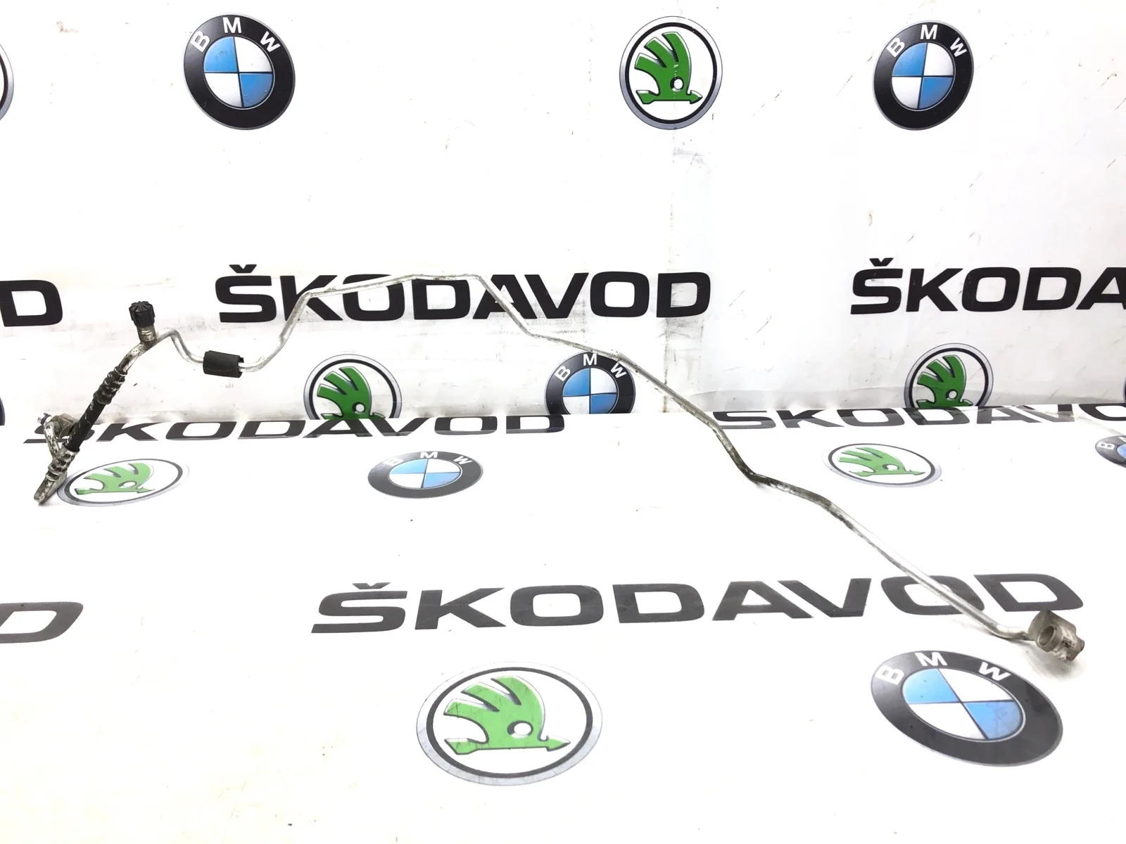 Трубка кондиционера тонкая Skoda Superb 2015 1K0820741CM 2 РЕСТАЙЛИНГ (3T) 2.0 CFFB