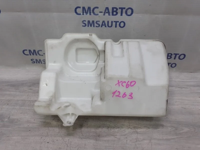 Бачок стеклоомывателя Volvo Xc60 30753424 ХС60 2.5