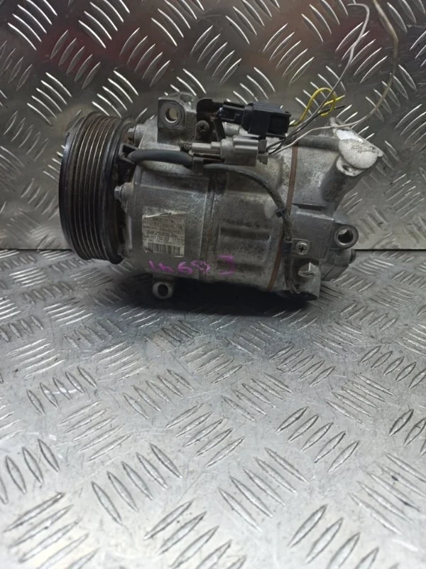 Компрессор кондиционера Nissan Qashqai X-Trail 2006-2013 92600CY09E J10 T31 MR20DE