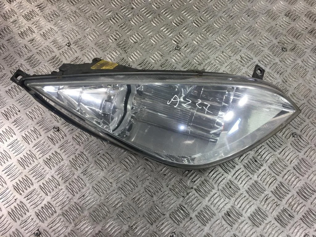 Фара передняя правая MITSUBISHI Colt Z34 VI 2004-