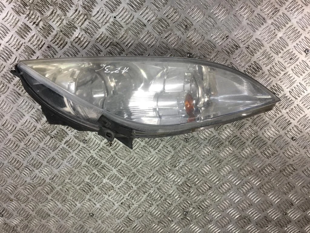 Фара передняя правая MITSUBISHI Colt Z34 VI 2004-