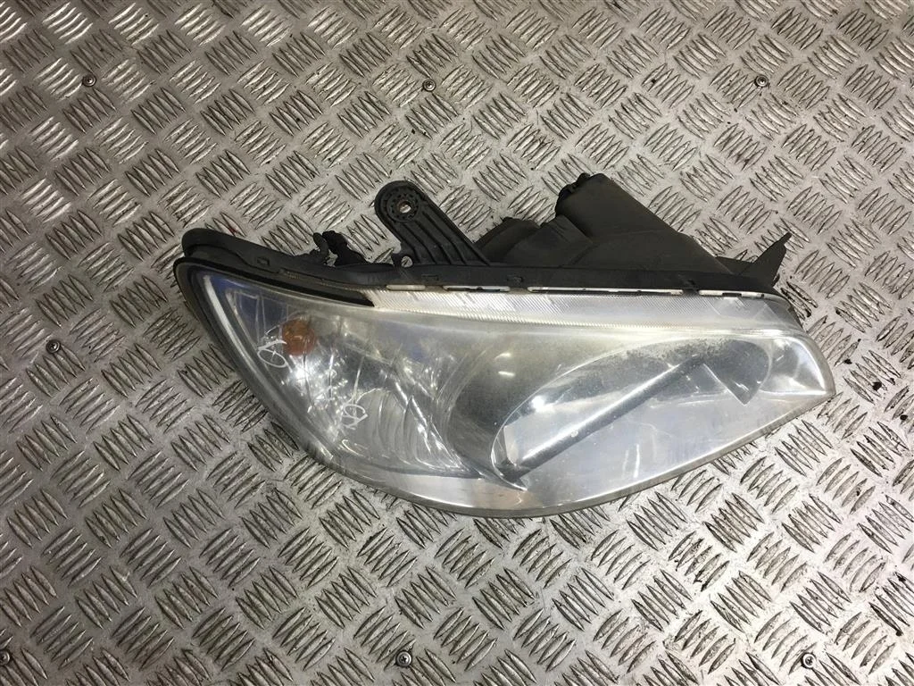 Фара передняя правая Hyundai Getz TB 2002-2010