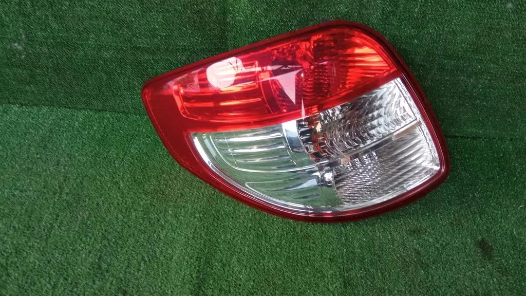 Б.у. фонарь наружный SUZUKI SX4 YA11S SUZUKI SX4 YA11S