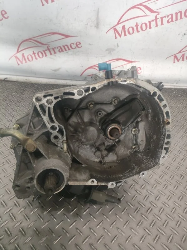 Мкпп Renault Megane 2001
