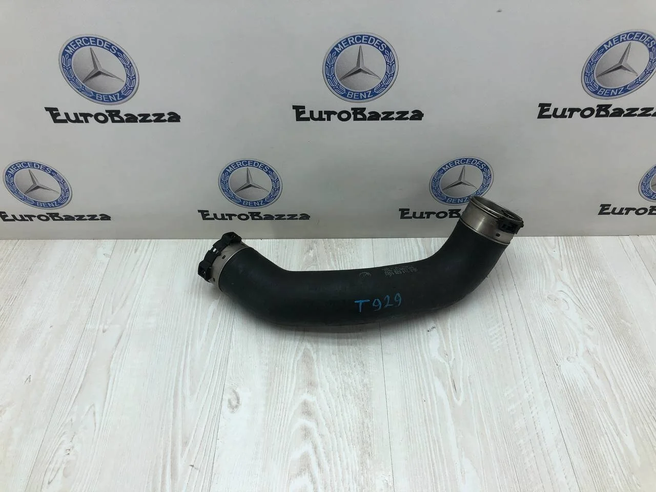 Патрубок интеркулера Mercedes W251