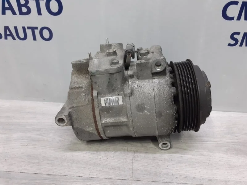 Компрессор кондиционера Mercedes-Benz Glk A0022303111 X204
