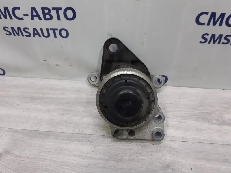 Опора ДВС Volvo Xc60 31262708 XC60 2.0, правая