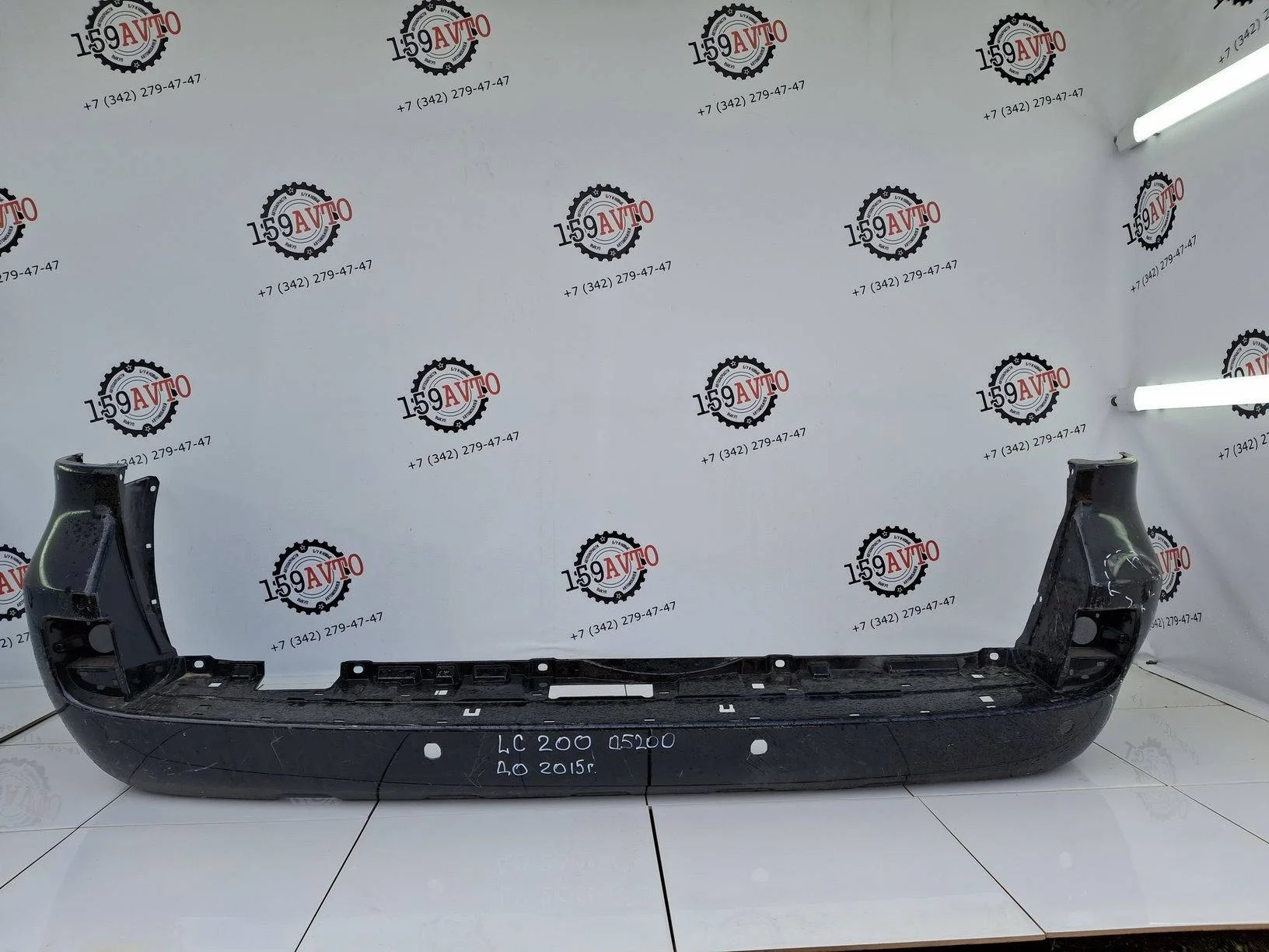 бампер Toyota Land Cruiser 200 2008-2021