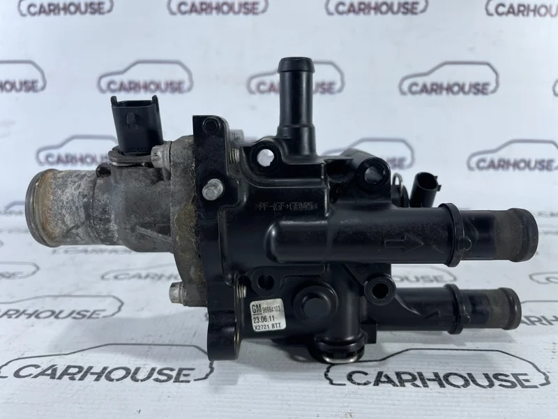 Корпус термостата Chevrolet Cruze J300 1.8 F18D4