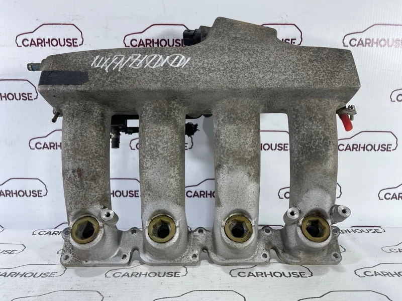 Коллектор впускной Volkswagen Passat B5+ 1.8T AWT
