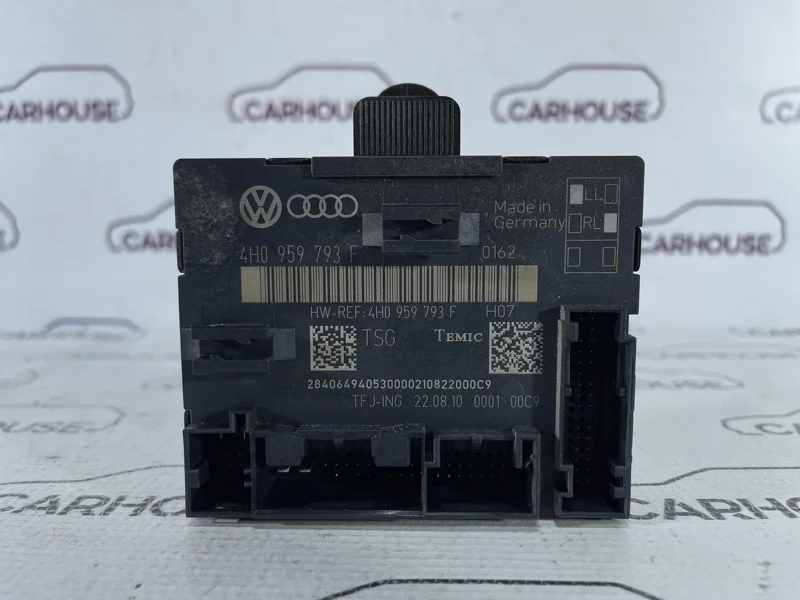 Блок управления дверьми передний левый Volkswagen