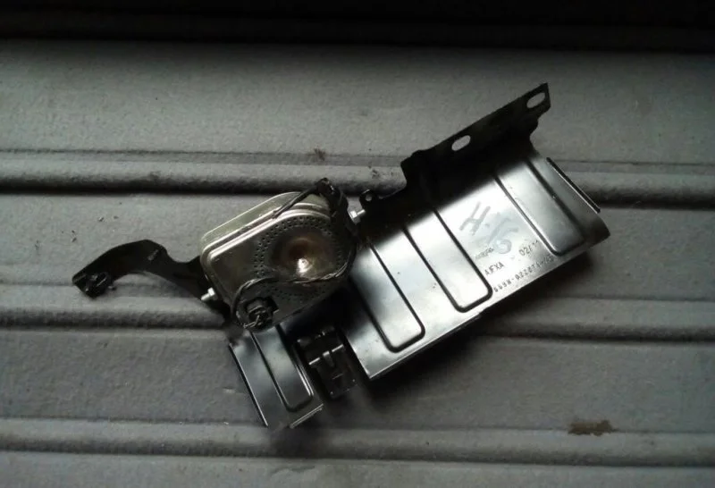 Сигнал (клаксон) Land Rover Freelander II (2006-2014) 2011