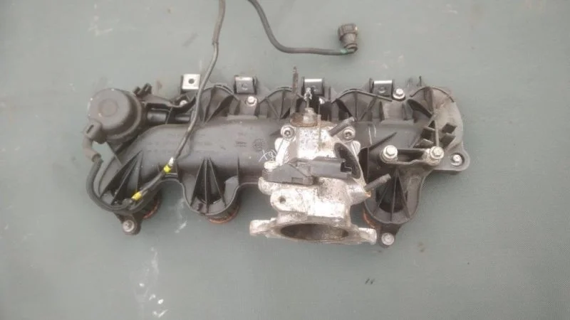 Коллектор впускной Land Rover Freelander Ii (2006-2014) 2010 LR006680 2.2 D 224DT