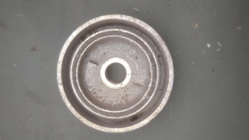 Шкив коленвала Land Rover Freelander Ii (2006-2014) 2010 LR006672 2.2 D 224DT