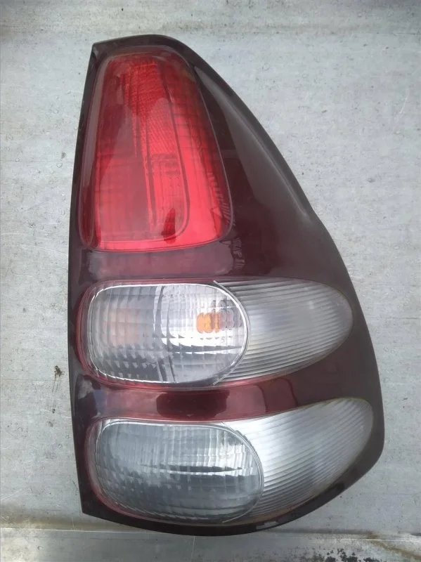 Фонарь задний правый Toyota Land Cruiser Prado 120 (2002-2009) 2005 8155160700 3.0 D