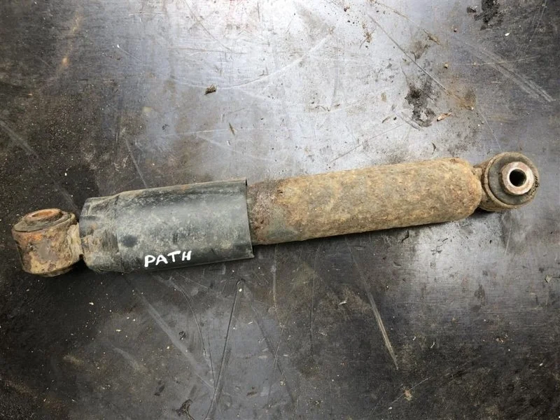 Амортизатор задний Nissan Pathfinder (R51M) 2004-2013 2007 56200EB31C ВНЕДОРОЖНИК 2.5 D YD25DDTI