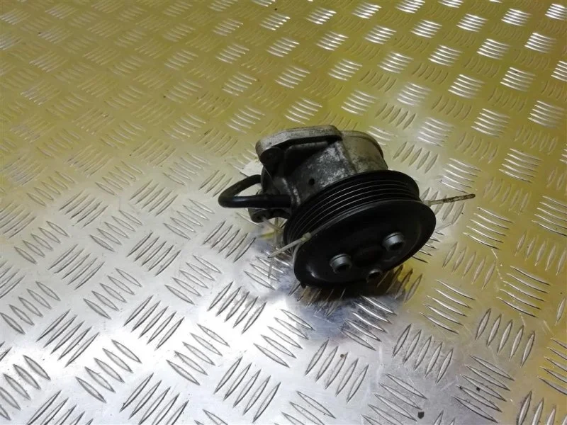 Насос водяной (помпа) Skoda Fabia 2007-2015 2009