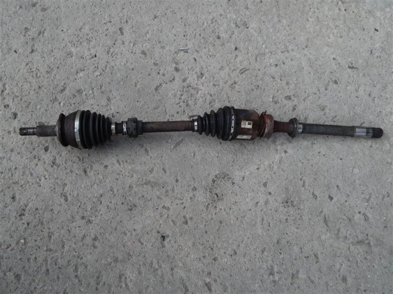 Полуось передняя правая (приводной вал, ШРУС) Toyota Rav 4 (Xa30) (2005-2014) 2006 4341042190 2.0 I 1AZFE