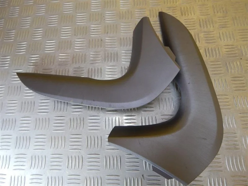 Накладка (кузов внутри) Toyota Rav 4 (Xa30) (2005-2014) 2006 5883442020 2.0 I 1AZFE